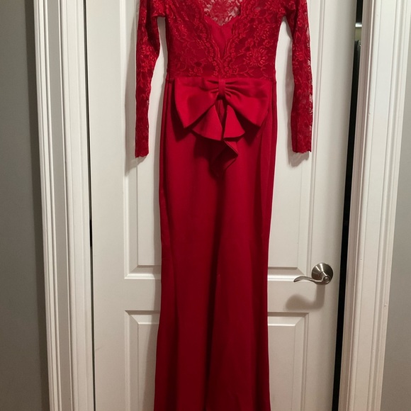 City Goddess London women’s red lace ponte knit mermaid gown 6 - Picture 7 of 11
